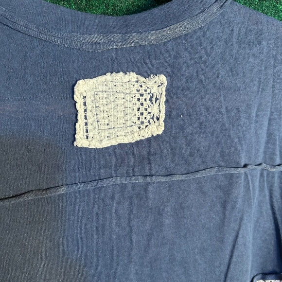 154 NWOT POL oversized Long Sleeve Crochet Print Peace Symbol Indigo Shirt - Picture 13 of 13